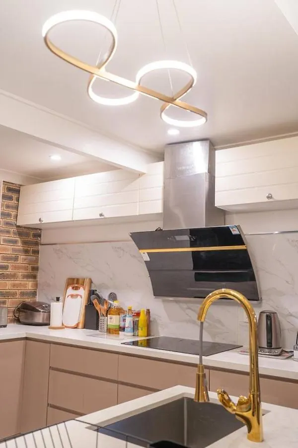 Apartment Luxury Living 2 Bedrooms 4 Beds 2B Athrooms In Southern Brisbane+ Parking