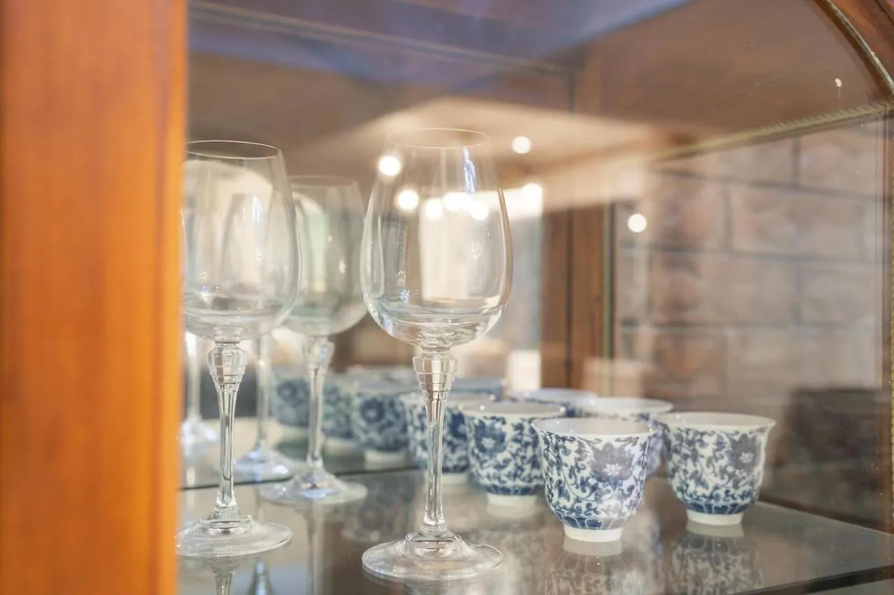 Luxury Living 2 Bedrooms 4 Beds 2B Athrooms In Southern Brisbane+ Parking Brisbane