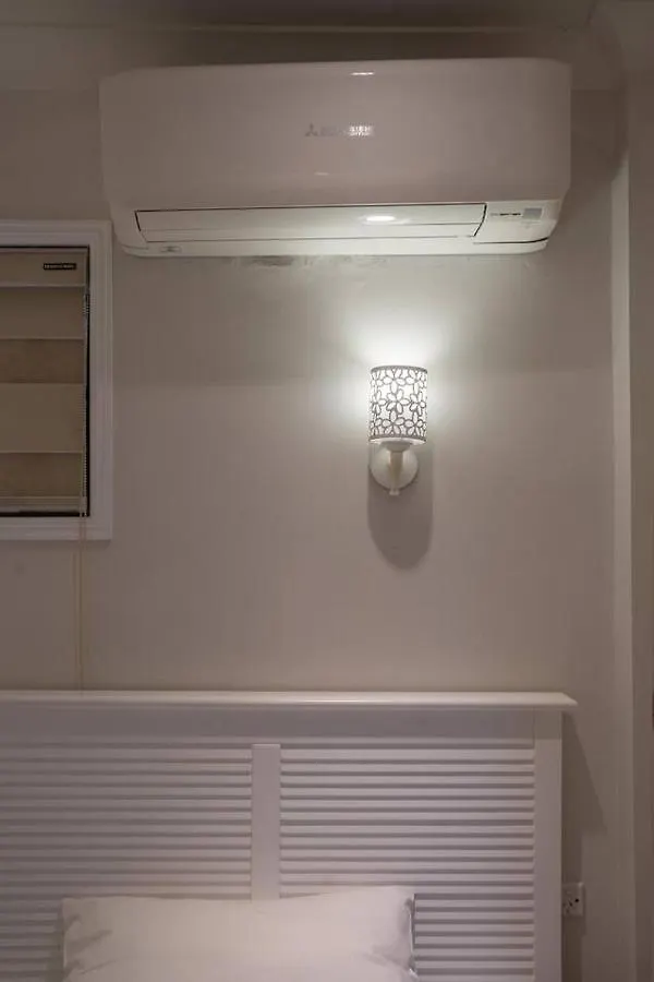 Luxury Living 2 Bedrooms 4 Beds 2B Athrooms In Southern Brisbane+ Parking 0*, Brisbane