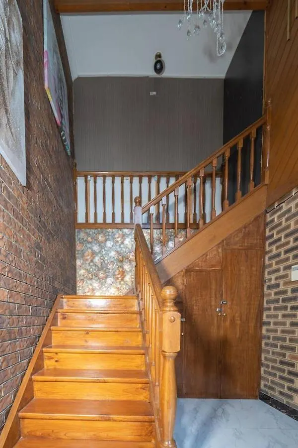 Apartment Luxury Living 2 Bedrooms 4 Beds 2B Athrooms In Southern Brisbane+ Parking